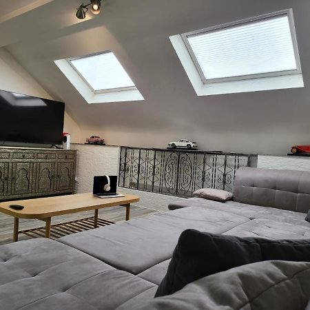 Duplex Elegant Situe A 1Min De La Gare Du Nord Lägenhet Bryssel Exteriör bild