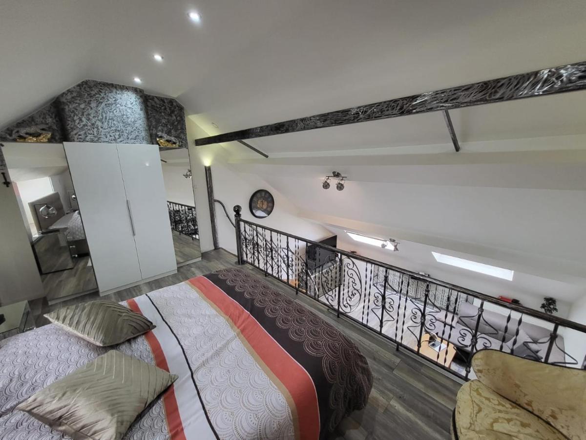 Duplex Elegant Situe A 1Min De La Gare Du Nord Lägenhet Bryssel Exteriör bild